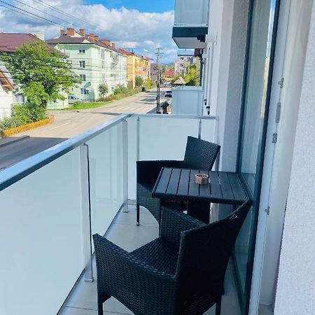 Luxury Queen Câmpulung Moldovenesc Esterno foto
